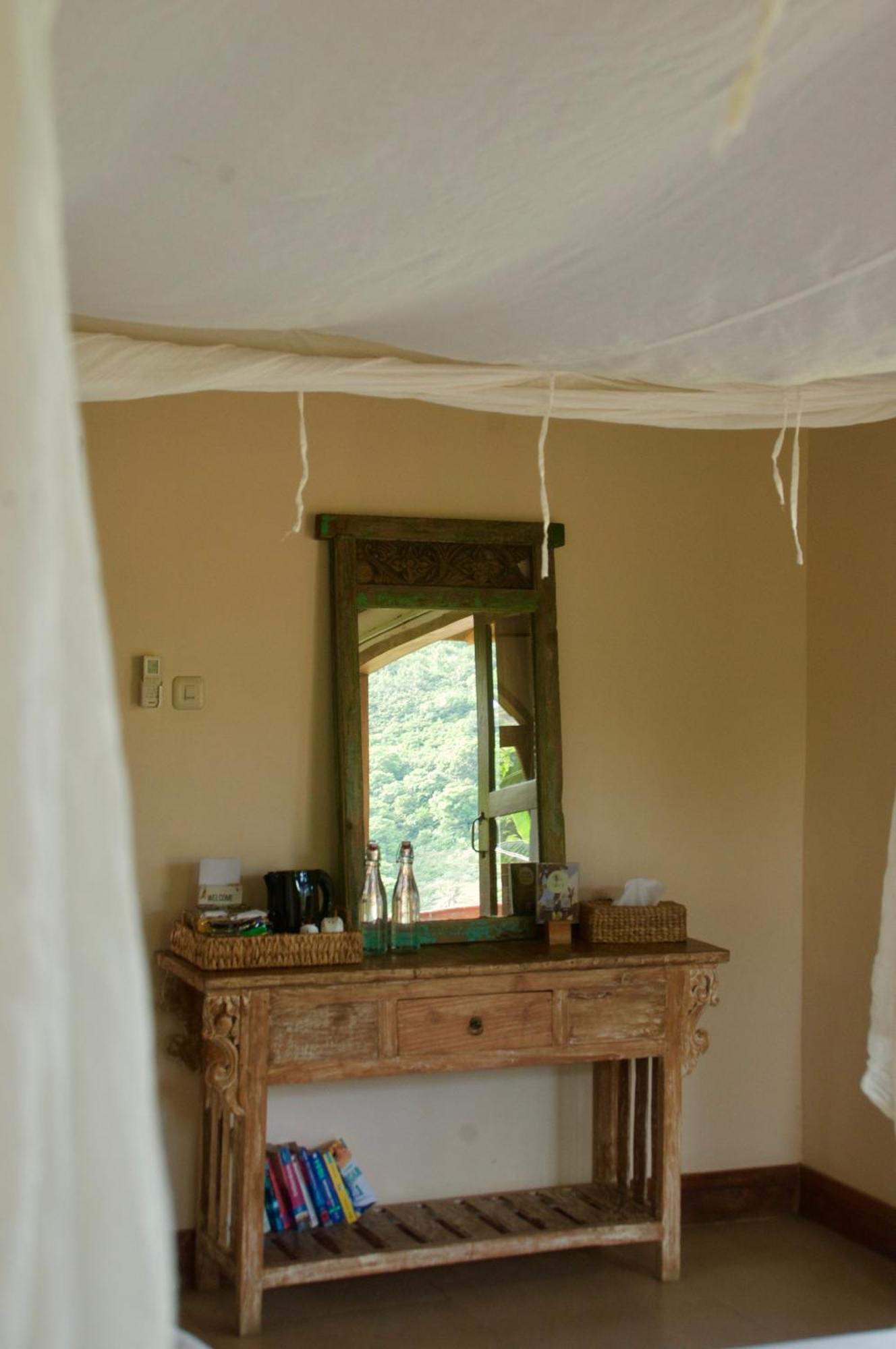 Owa Lodge Kuta (Lombok)